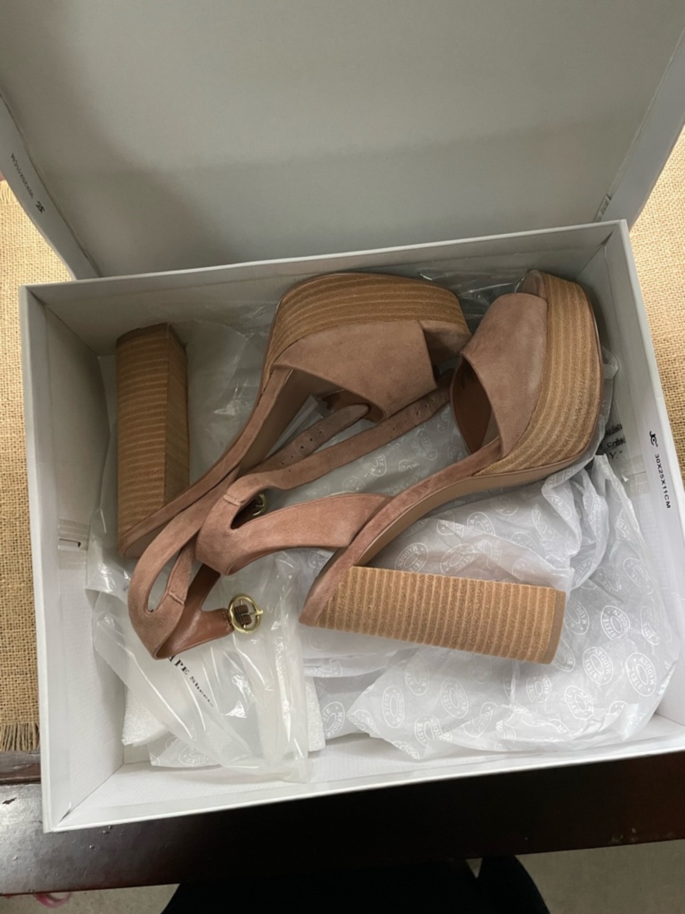 Steve Madden heels. Never been worn.